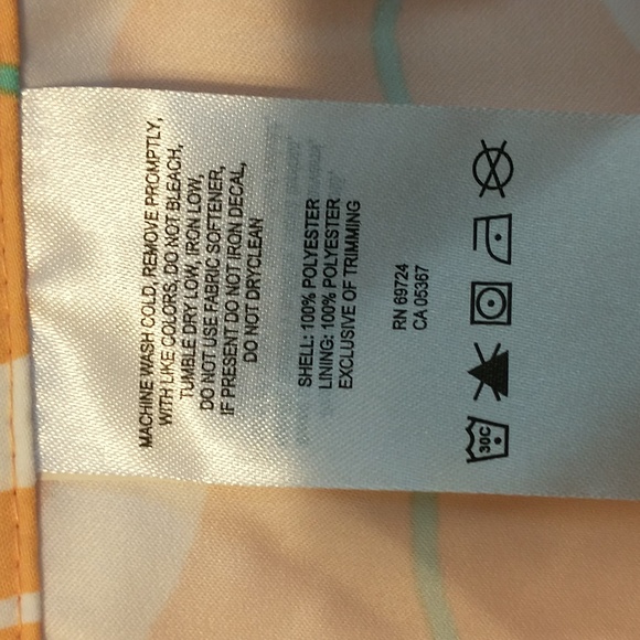 Columbia Cool Coast Shorts - Picture 6 of 9